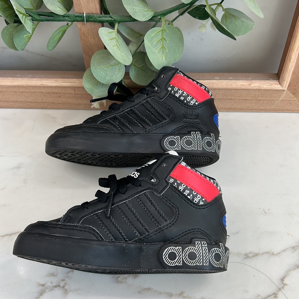 Adidas size 8c